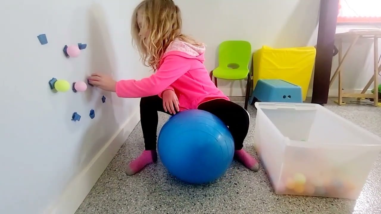 Peanut Ball Ping Pong Put